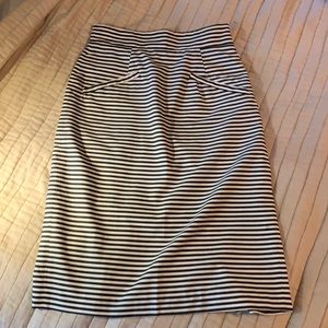 New Corey Lynn Calter size 6 pencil skirt black and white stripes